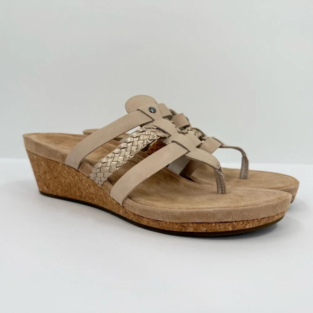 UGG Maddie Wedge Sandal Size 9 NEW